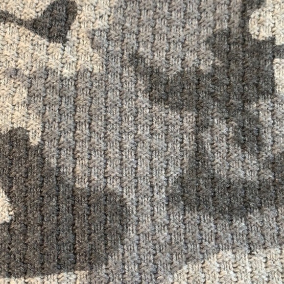 Ruff Hewn gray camouflage wooden toggle sweater S - Picture 9 of 11